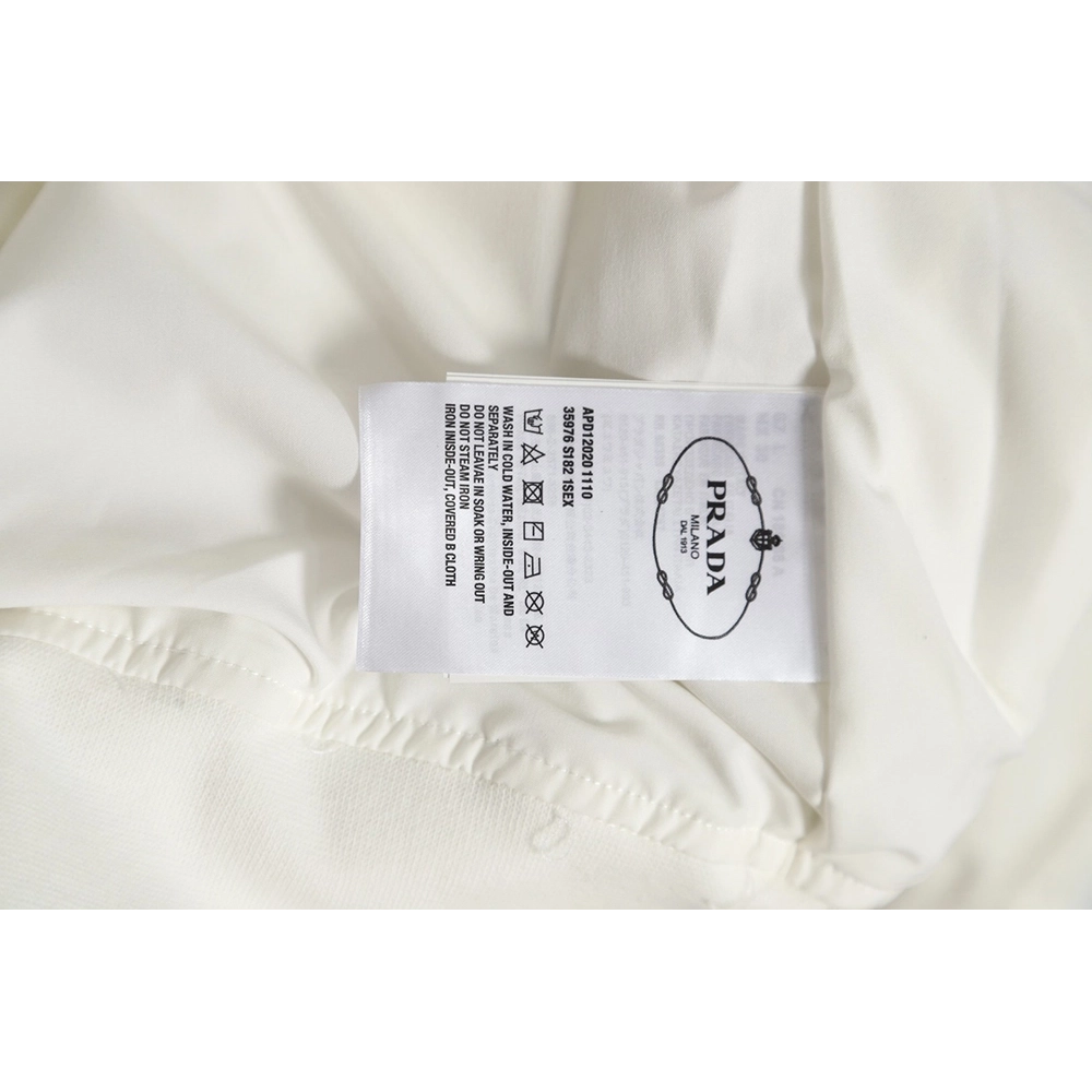 Prada 23Fw metal lock functional hooded jacket,Prada Jacket,Jacket,APPAREL