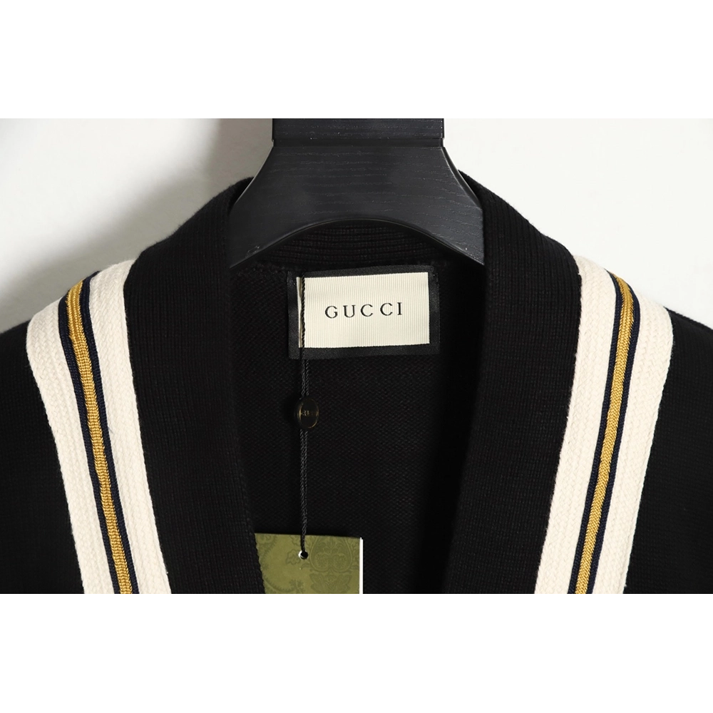 Gucci 23Fw Chest Bee Wool Cardigan Jacket,Gucci Jacket,Jacket,APPAREL