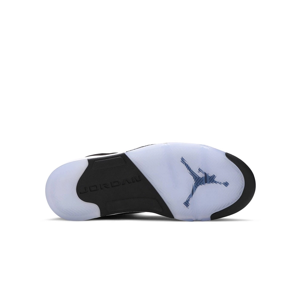 AIR JORDAN 5 RETRO OREO CT4838 011,AIR JORDAN 5,Air Jordan