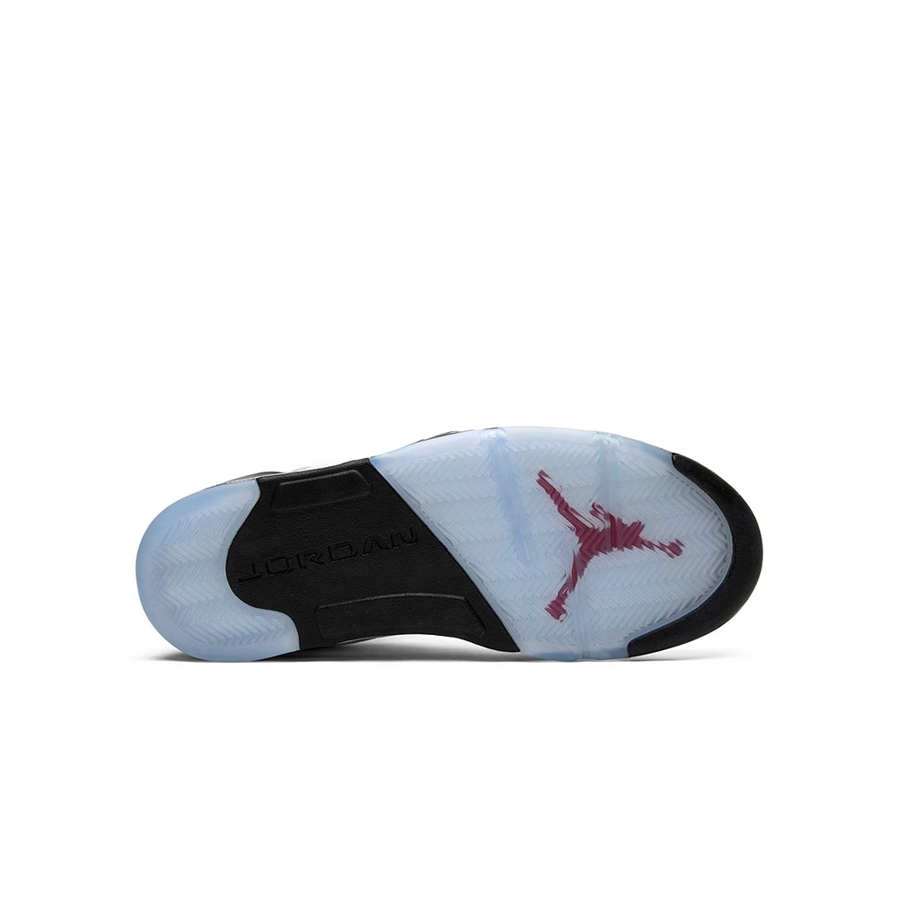 AIR JORDAN 5 RETRO WHITE CEMENT 136027 104,AIR JORDAN 5,Air Jordan