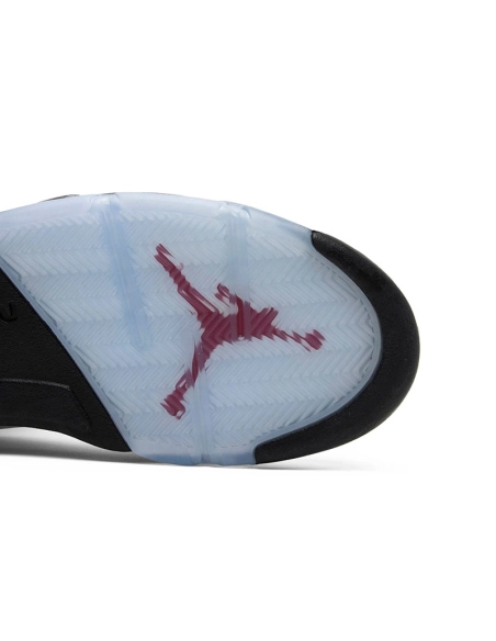 AIR JORDAN 5 RETRO WHITE CEMENT 136027 104,AIR JORDAN 5,Air Jordan