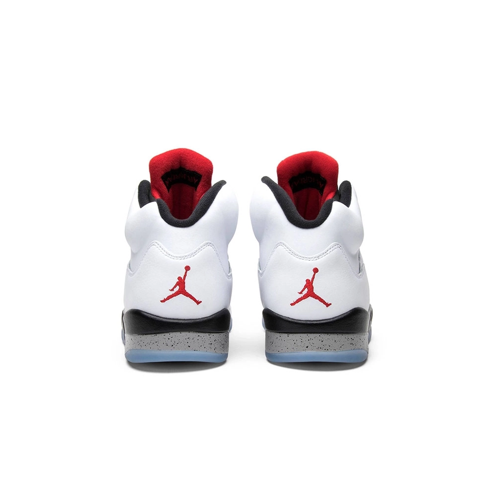 AIR JORDAN 5 RETRO WHITE CEMENT 136027 104,AIR JORDAN 5,Air Jordan