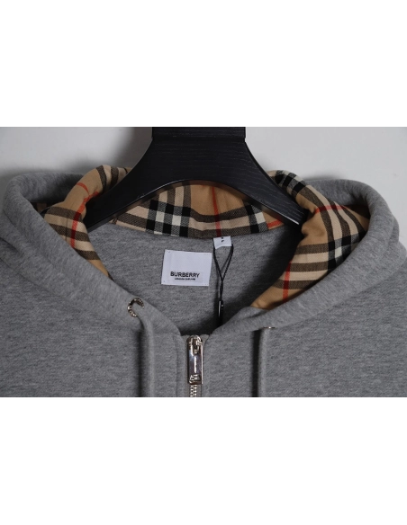 Burberry 23FW embroidered war horse plaid zipper jacket,Burberry Jacket,Jacket,APPAREL