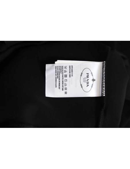 Prada 22Fw nylon patchwork triangle logo hooded sweatshirt,Prada Hoodie,Hoodie,APPAREL