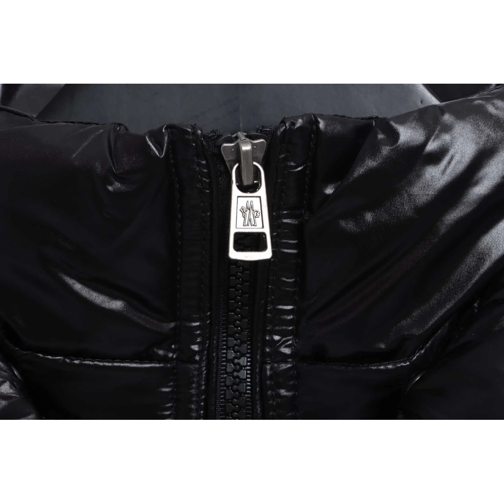 Moncler classic logo hooded vest,Moncler Hoodie,Hoodie,APPAREL