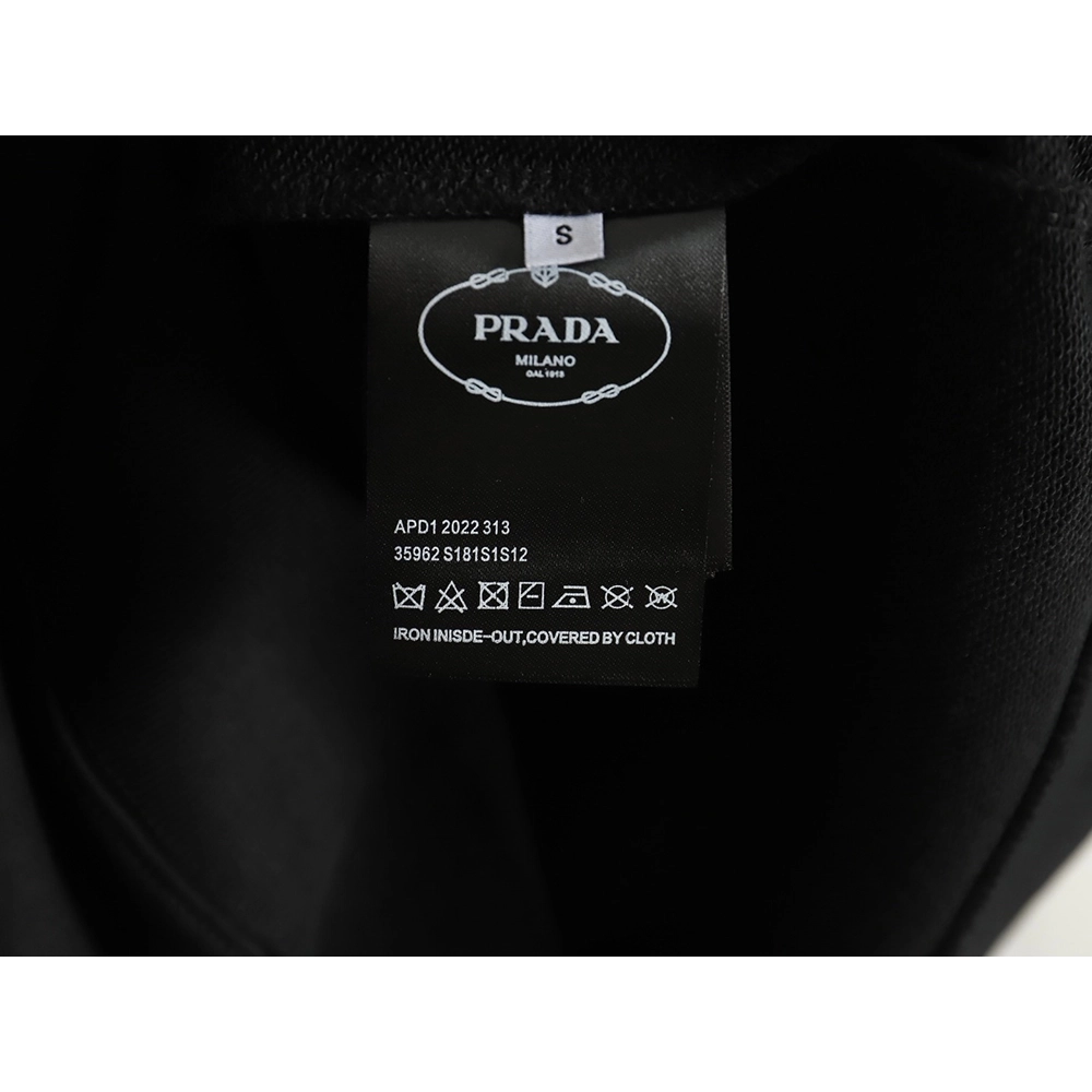 Prada triangle logo collar lettering round neck sweatshirt TSK1,Prada Sweatshirt,Sweatshirt,APPAREL