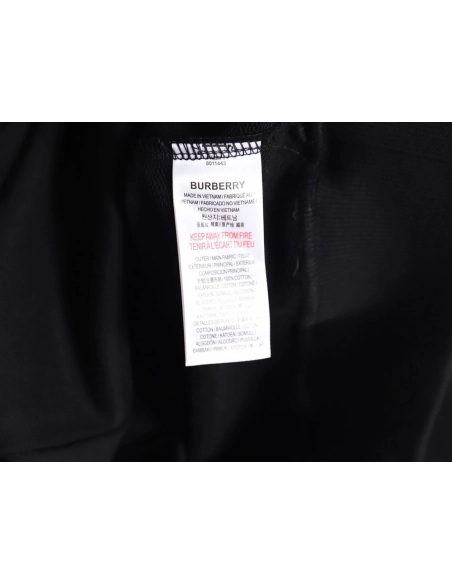 Burberry 22Fw patch label crew neck sweatshirt,Burberry Sweatshirt,Sweatshirt,APPAREL