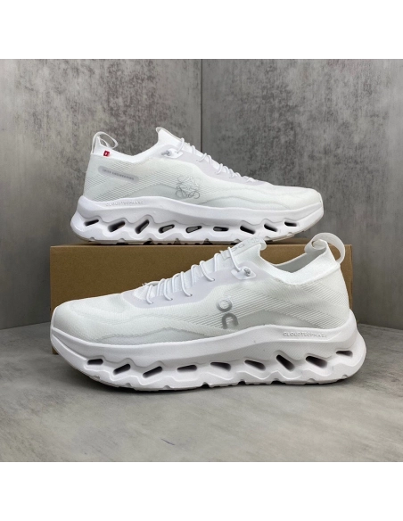 Loewe Cloudtilt Series Sneakers L929282X31-0100,LOEWE SNEAKERS, Other Brand Sneakers