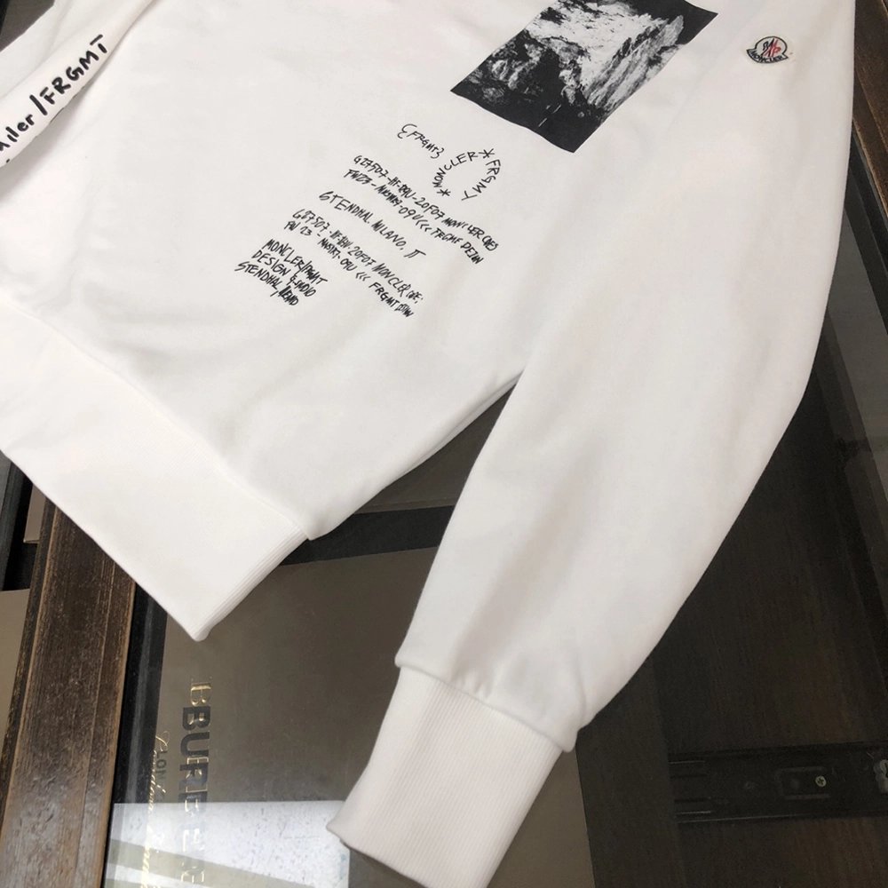 Moncler Crew Neck Sweatshirt,Cheap Replica Reps Moncler