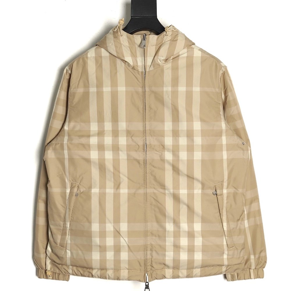 Burberry Check reversible quilted jacket,Cheap Replica Reps Burberry