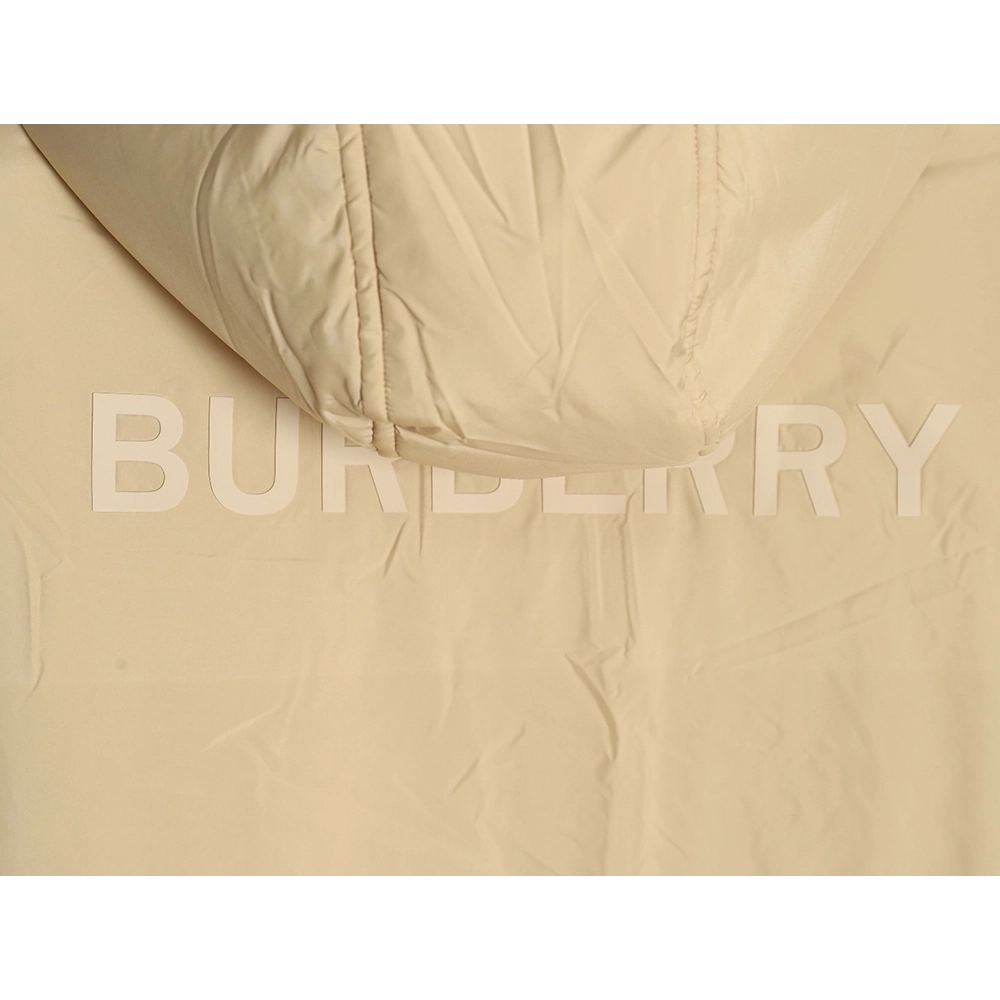 Burberry Check reversible quilted jacket,Cheap Replica Reps Burberry