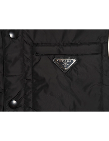 Prada Recycled Nylon Lightweight Padded Vest TSK1,Cheap Replica Reps Prada