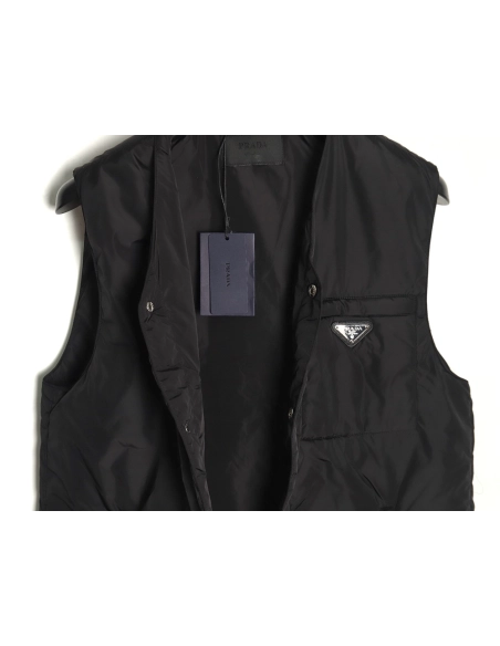 Prada Recycled Nylon Lightweight Padded Vest TSK1,Cheap Replica Reps Prada