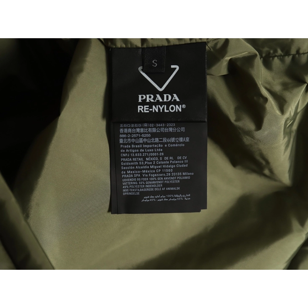 Prada Recycled Nylon Lightweight Padded Vest,Cheap Replica Reps Prada