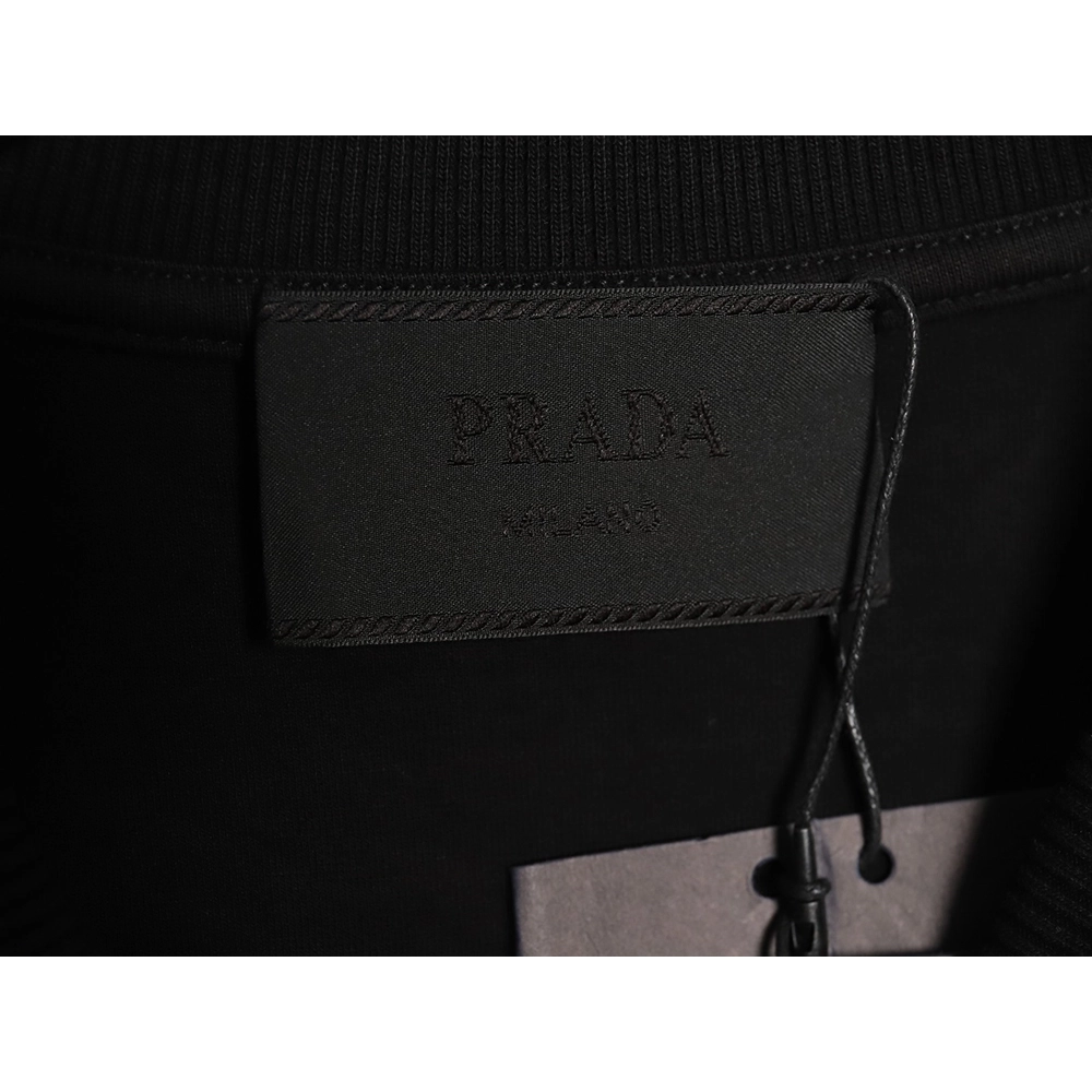Prada triangle logo pocket crew neck sweatshirt TSK1,Cheap Replica Reps Prada