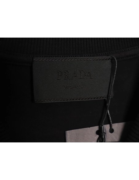 Prada triangle logo pocket crew neck sweatshirt TSK1,Cheap Replica Reps Prada