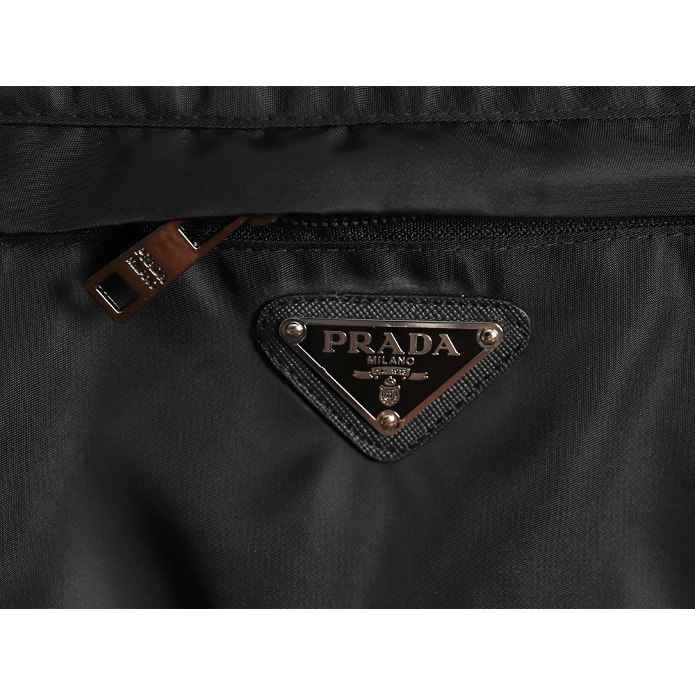 Prada triangle logo pocket crew neck sweatshirt TSK1,Cheap Replica Reps Prada