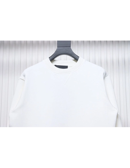 Prada triangle logo pocket crew neck sweatshirt TSK1,Cheap Replica Reps Prada