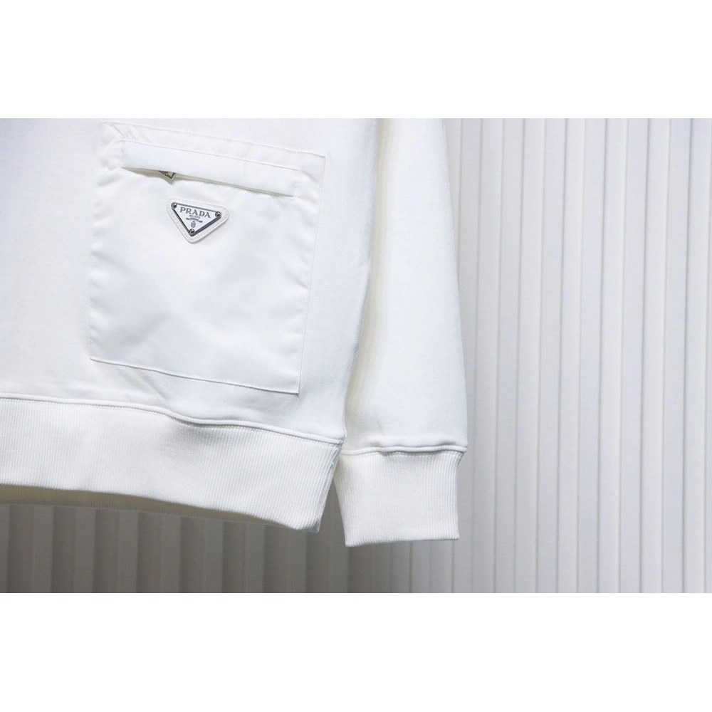Prada triangle logo pocket crew neck sweatshirt TSK1,Cheap Replica Reps Prada
