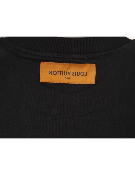 Louis Vuitton gradient flocked letter logo sweatshirt TSK1,Cheap Replica Reps Louis Vuitton