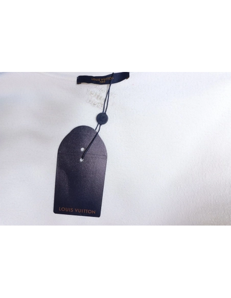 Louis Vuitton longsleeved sweatshirt with metal studs TSK1,Cheap Replica Reps Louis Vuitton