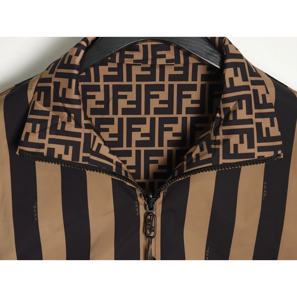 Fendi allover print reversible standup collar jacket TSK1 SXL,Cheap Replica Reps Fendi