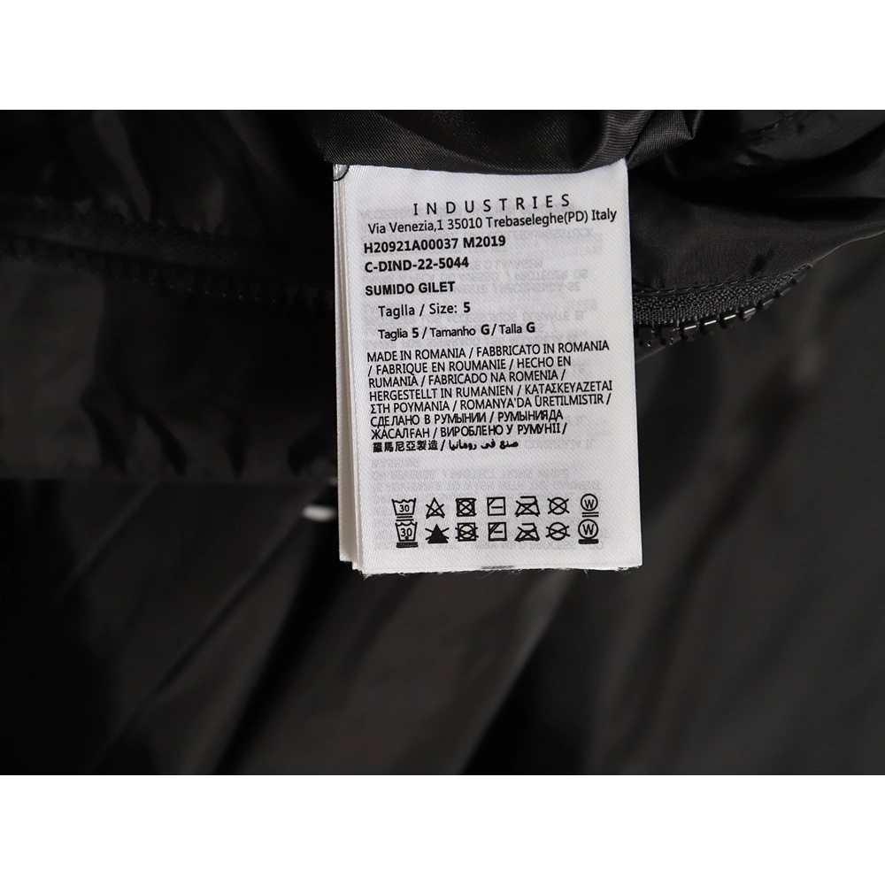 Moncler Little Man Logo Jacket,Cheap Replica Reps Moncler