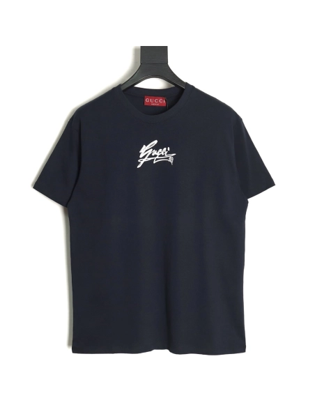 Gucci short sleeves with cursive lettering print,Cheap Replica Reps Gucci