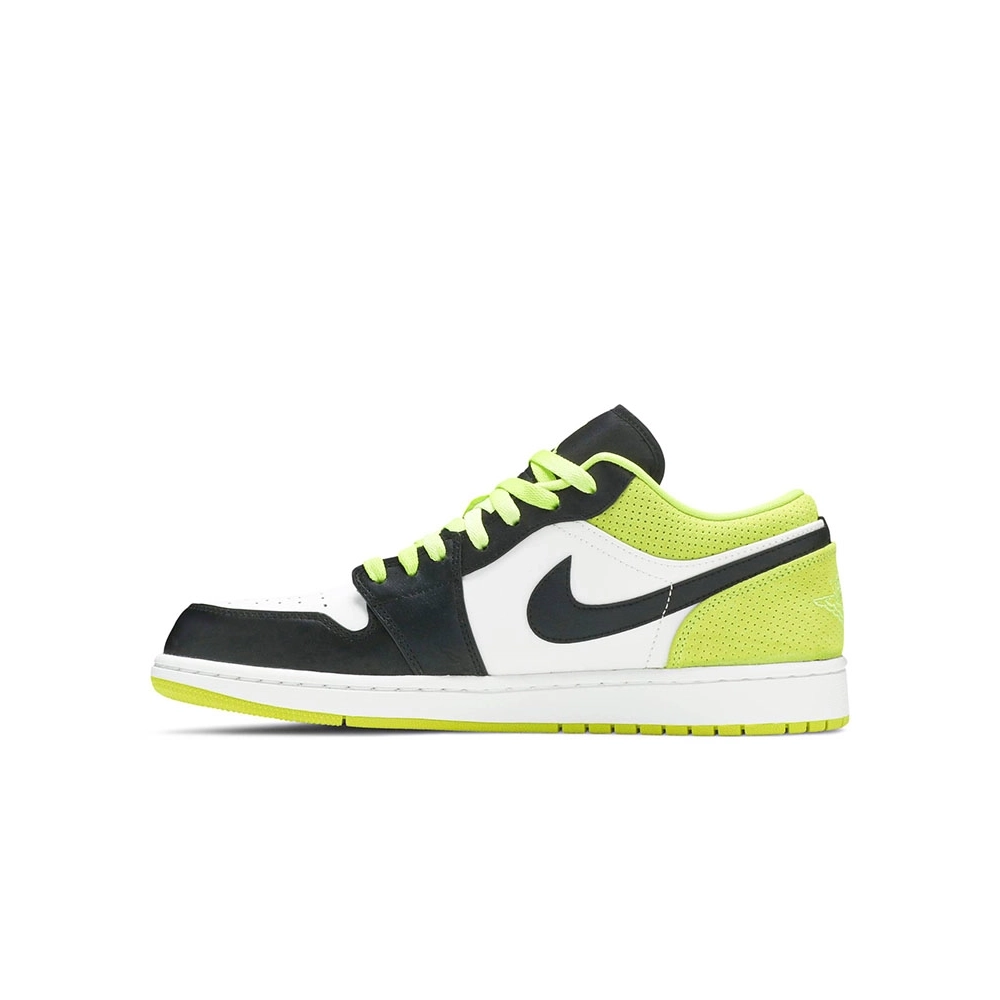 AIR JORDAN 1 LOW CYBER CK3022 003,AIR JORDAN 1 LOW,Air Jordan