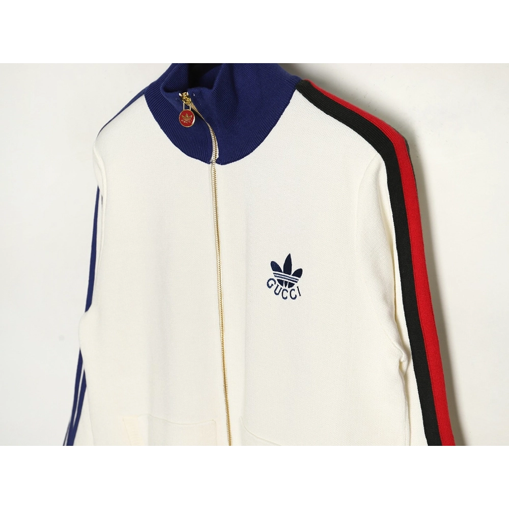 Gucci x Adidas cobranded trefoil embroidered knitted jacket XSL,Cheap Replica Reps Gucci