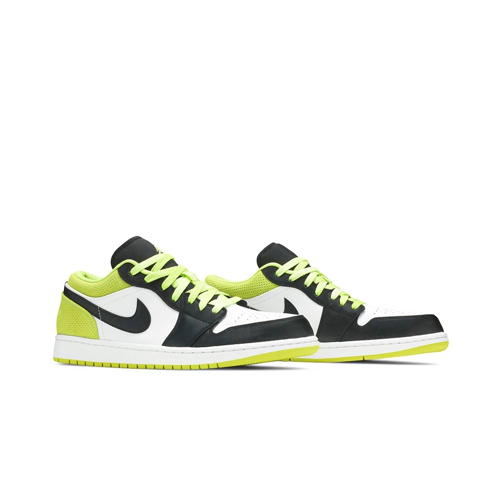 AIR JORDAN 1 LOW CYBER CK3022 003,AIR JORDAN 1 LOW,Air Jordan