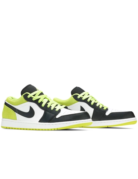 AIR JORDAN 1 LOW CYBER CK3022 003,AIR JORDAN 1 LOW,Air Jordan