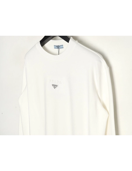 Prada metal triangle logo embossed long sleeves,Cheap Replica Reps Prada