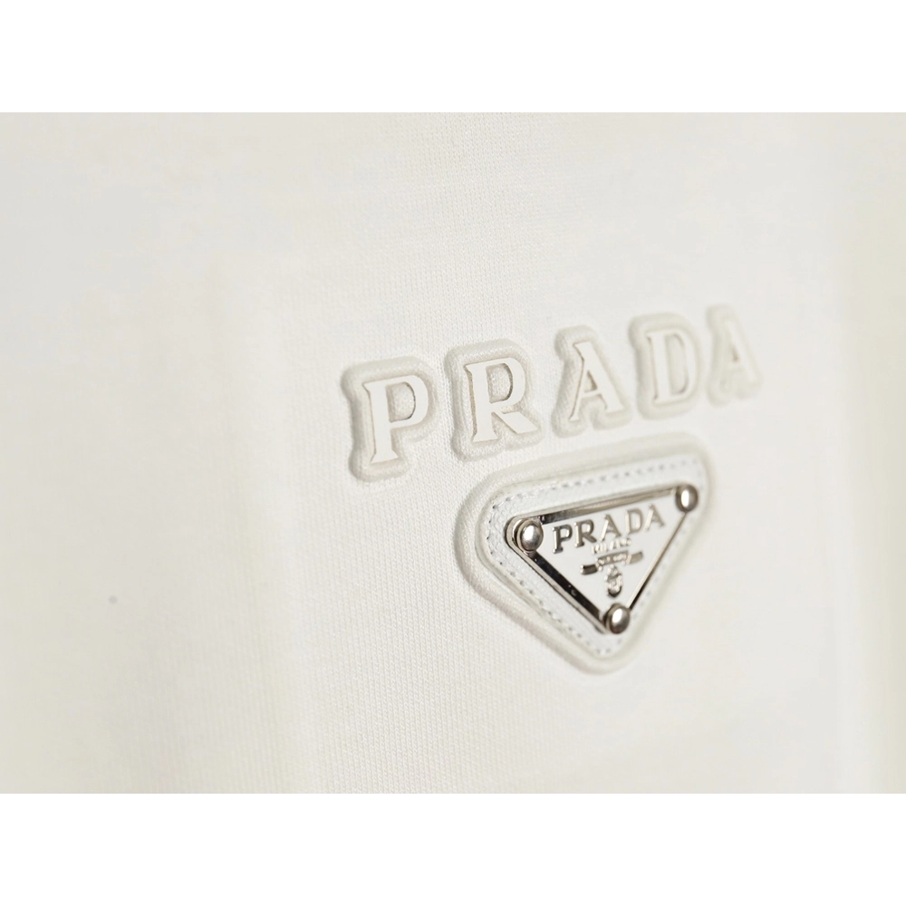 Prada metal triangle logo embossed long sleeves,Cheap Replica Reps Prada