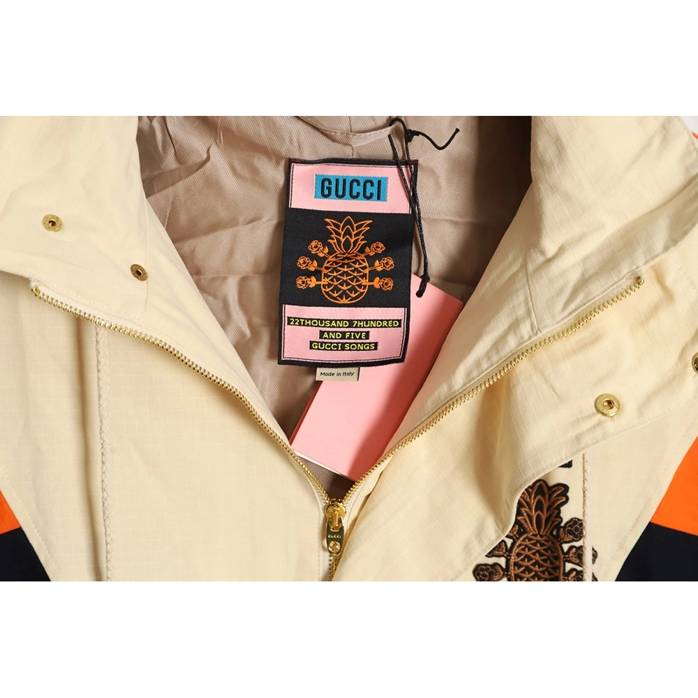 Gucci pineapple embroidery zipper pocket hooded jacket,Cheap Replica Reps Gucci