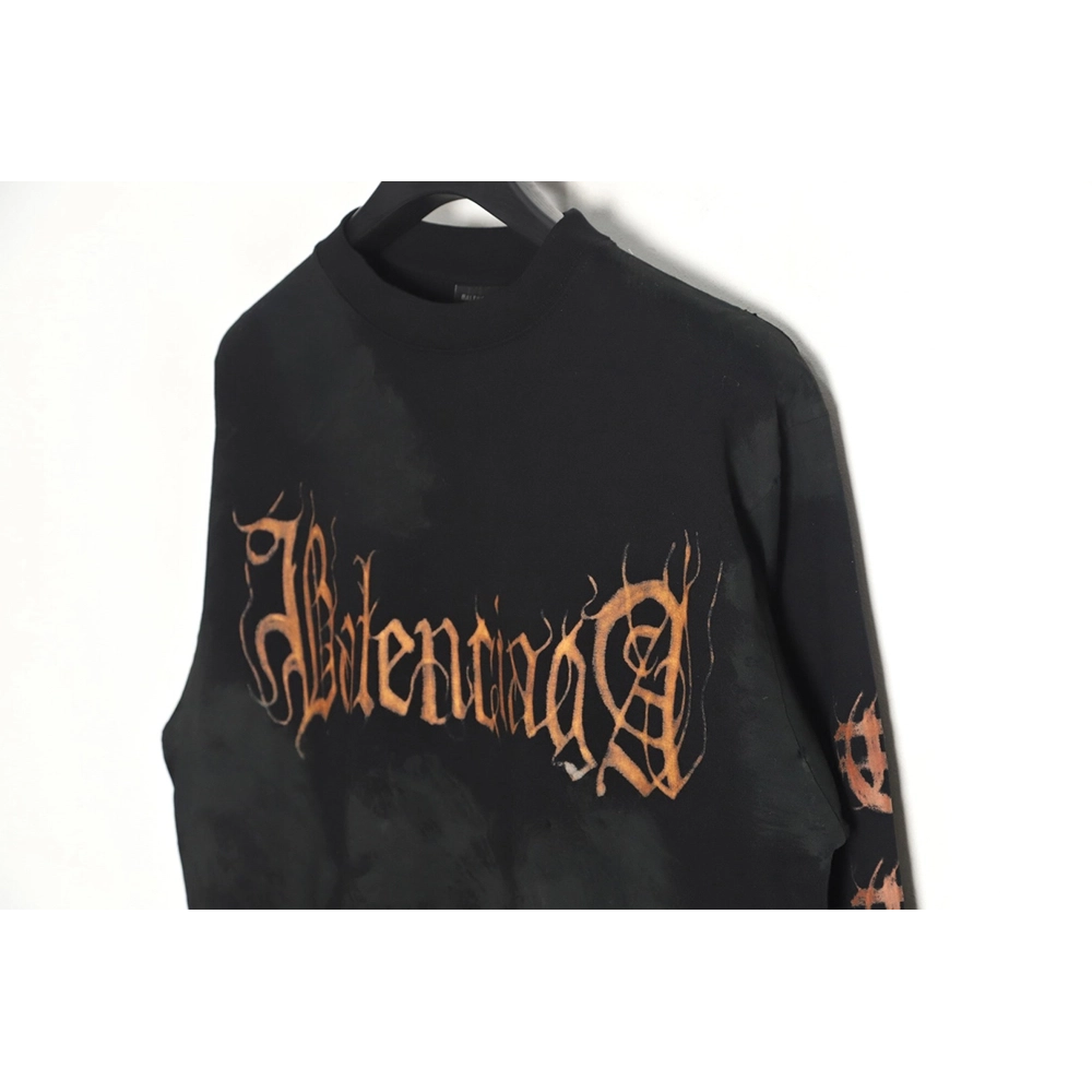 Balenciaga muddyed Sanskrit longsleeved Tshirt,Cheap Replica Reps Balenciaga