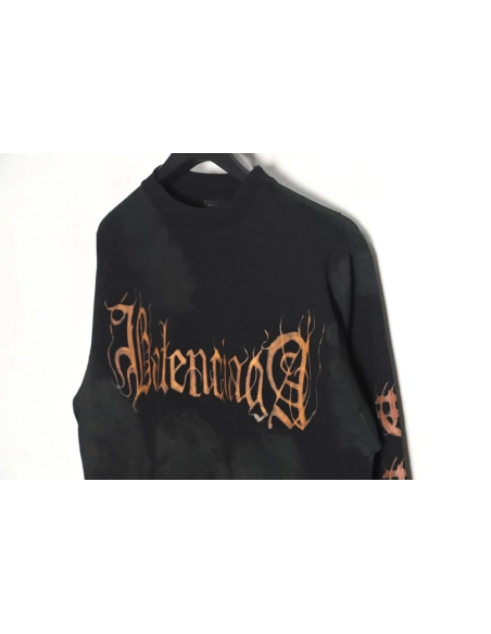 Balenciaga muddyed Sanskrit longsleeved Tshirt,Cheap Replica Reps Balenciaga