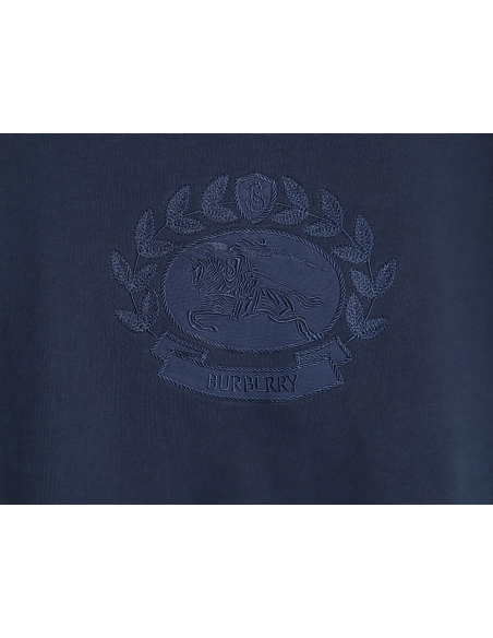 Burberry Oak War Horse Embroidered Crew Neck Sweatshirt,Burberry Sweatshirt,Low Price High quality,legit seller