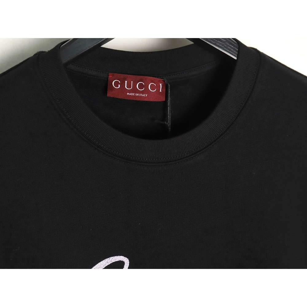 Gucci purple cursive lettering embroidered crew neck sweatshirt,Gucci Sweatshirt,Low Price High quality,legit seller