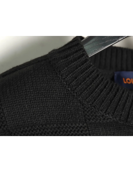 Louis Vuitton Checkerboard Pin Crewneck Sweater,Louis Vuitton Sweatshirt,Low Price High quality,legit seller