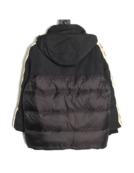 Gucci reflective G jacquard striped down jacket,buy cheap,low price and discount Gucci