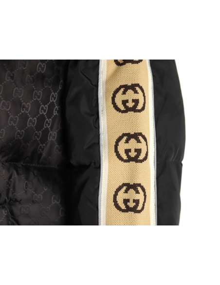 Gucci reflective G jacquard striped down jacket,buy cheap,low price and discount Gucci