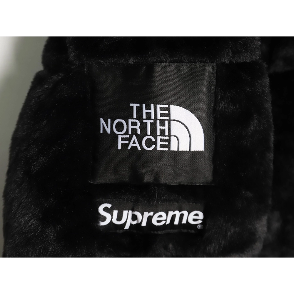 The North Face &amp; Supreme Joint Fur Down Jacket,The North Face