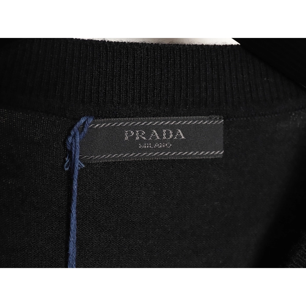 Prada embroidered logo fine wool crew neck sweater,Prada