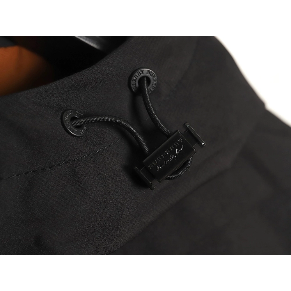 Burberry chest fake pocket embroidered war horse cotton hooded jacket TSK1,Burberry