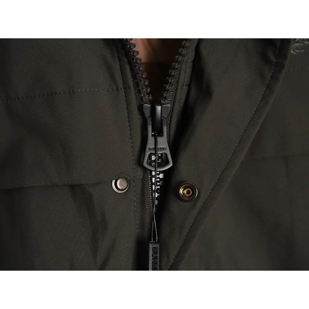 Burberry chest fake pocket embroidered war horse cotton hooded jacket,Burberry