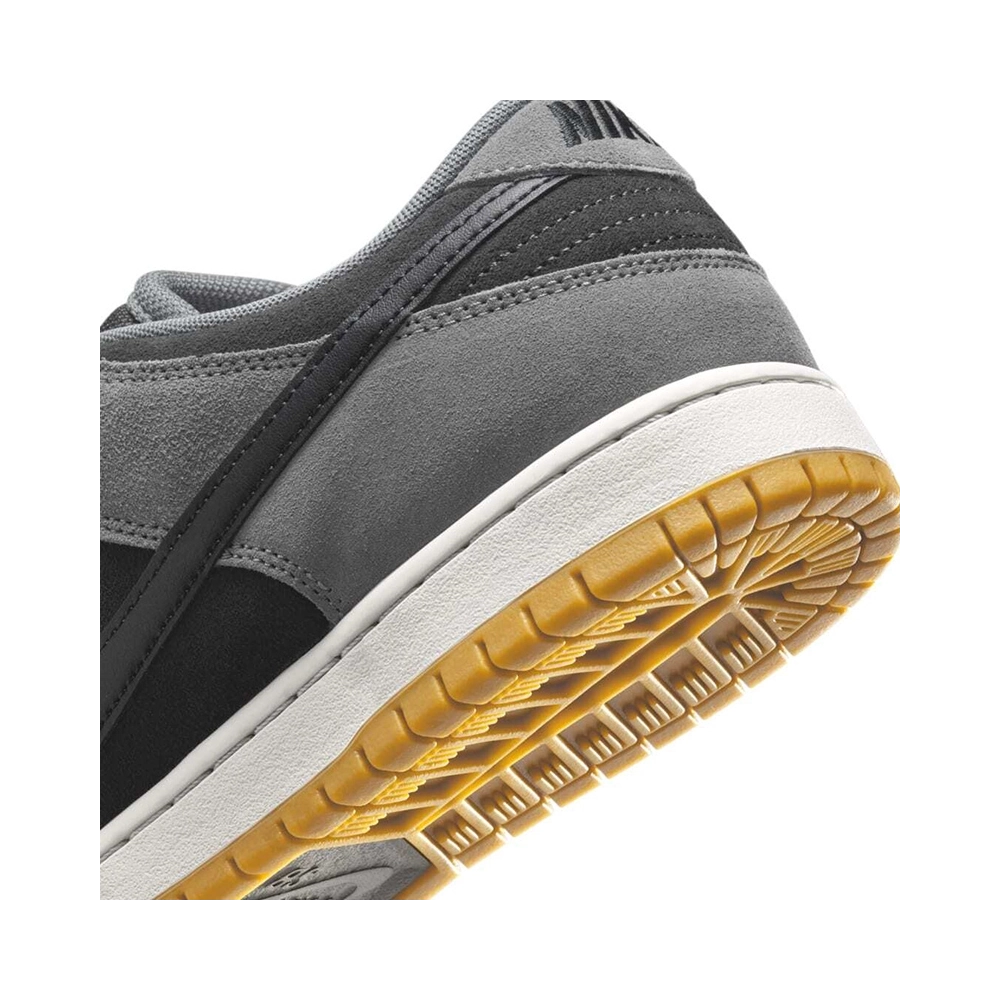 Nike SB Dunk Low Pro Black and Smoke Grey,Dunk SB