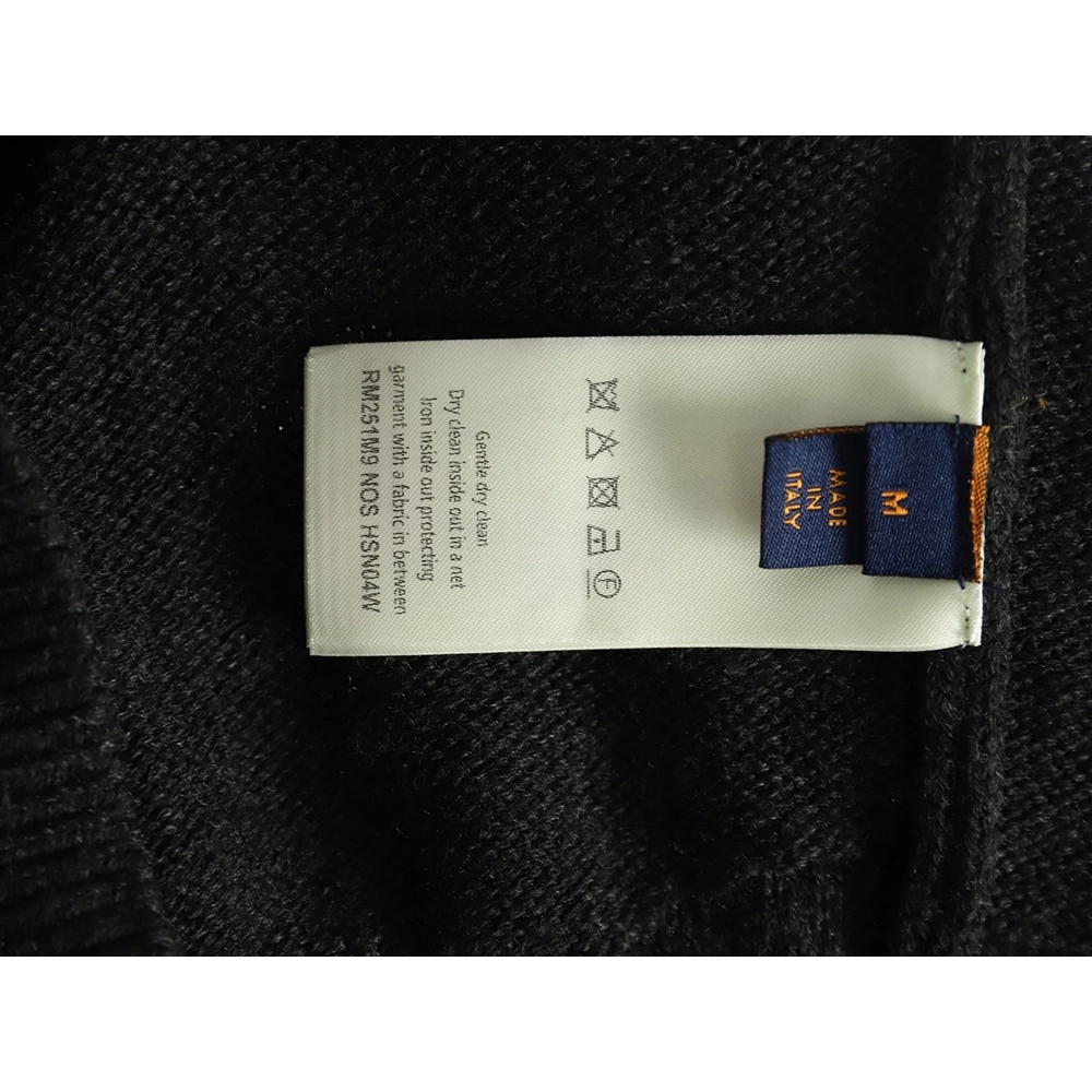 Louis Vuitton dark pattern jacquard halfzip sweater,Louis Vuitton Sweatshirt,Sweatshirt,APPAREL