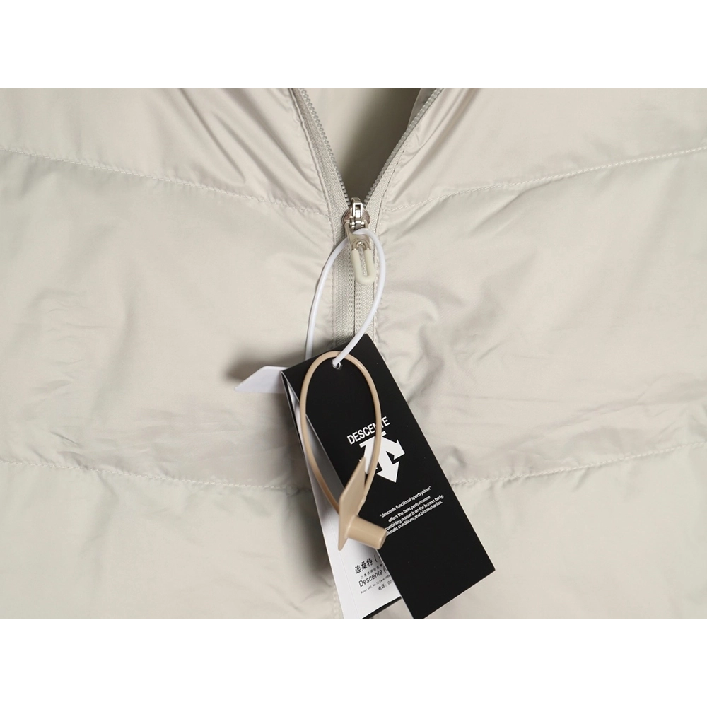 Descente paneled standcollar down jacket,Descente Jacket,Jacket,APPAREL