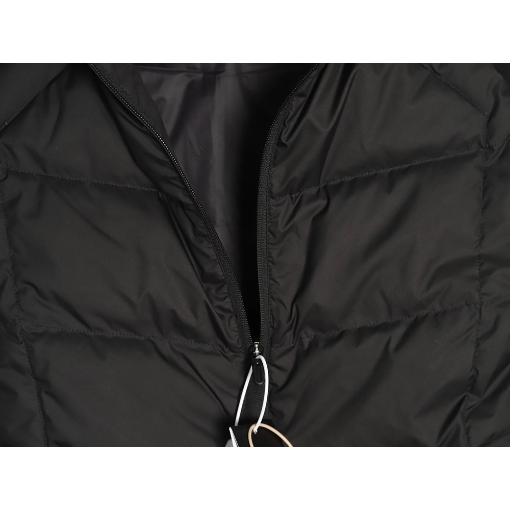 Descente paneled standcollar down jacket,Descente Jacket,Jacket,APPAREL